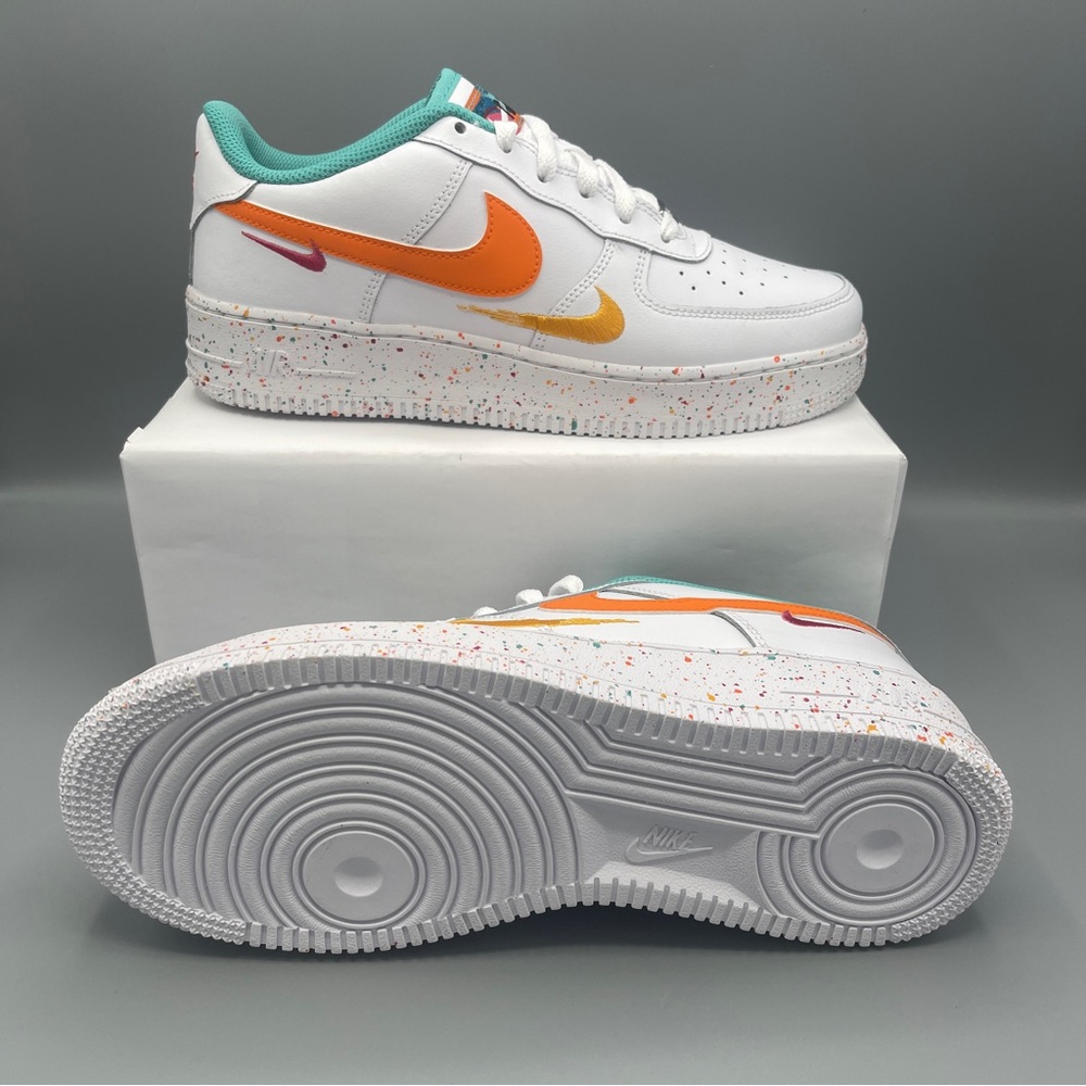 Nike Air Force 1 LV8 GS Big Girl 7Y Casual Shoes White/Safety Orange \Women #8.5 - Picture 15 of 16